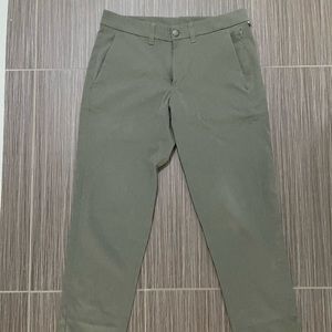 Lululemon Slim-Fit Commission Ventlight Pant - Olive Green (31”)